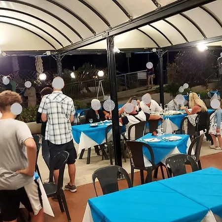 Hotel La Lampara *